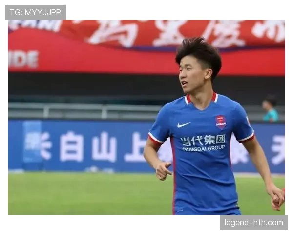 J1联赛MVP揭晓，明星球员荣耀加冕表现惊艳