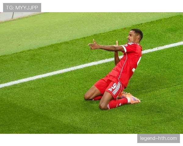 伊萨克是否已迈入顶级前锋行列:数据与效率的多维度拆解 伊萨克是否已迈入顶级前锋行列:数据与效率的多维度拆解